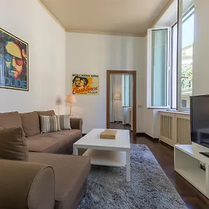 Palazzo Borghese Lovely Flat Apartamento